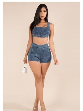 Wildcat Light Washed Denim Crop Top And Short Set Sz Medium